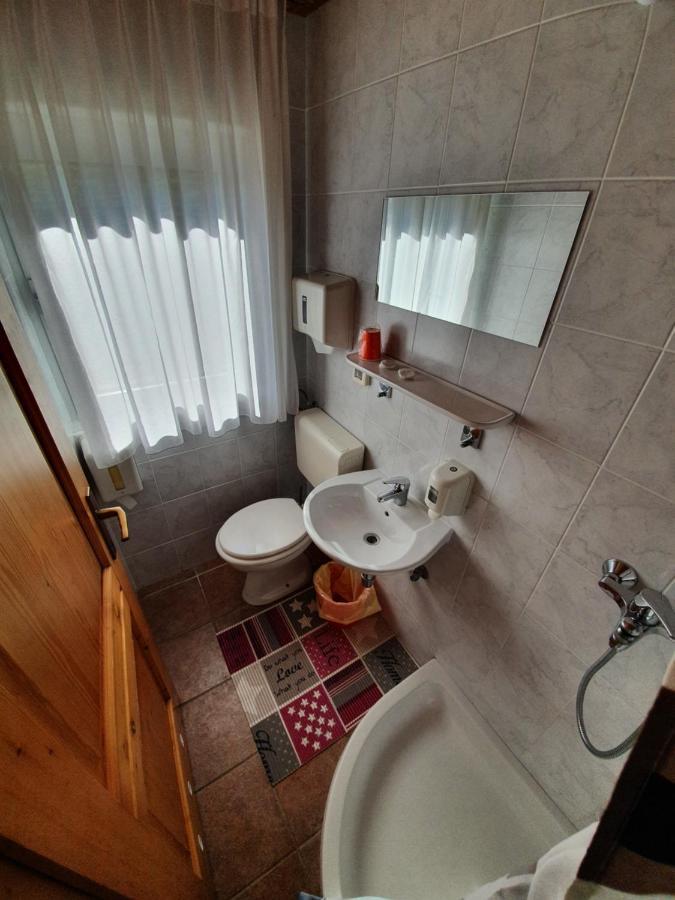 Pr' Florjan Hotel Cerklje na Gorenjskem Ngoại thất bức ảnh