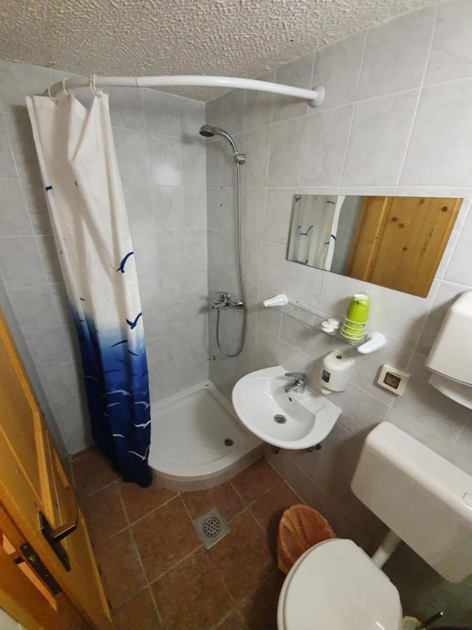 Pr' Florjan Hotel Cerklje na Gorenjskem Ngoại thất bức ảnh